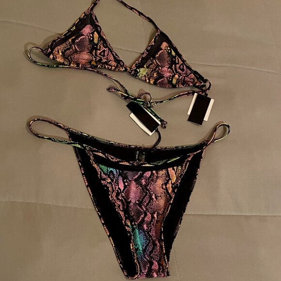 Kendall & Kylie Other - Kendall & Kylie Women's Mesh Trim Tie Dye Snake Triangle Bikini Set Size XL